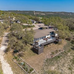Blue Puerta 296 in Wimberley