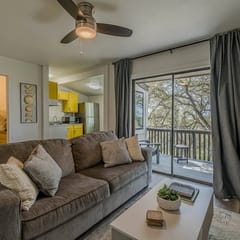 The Yellow Puerta 294 in Wimberley