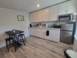 3 mins to All Things Waco: Casita - Image 5