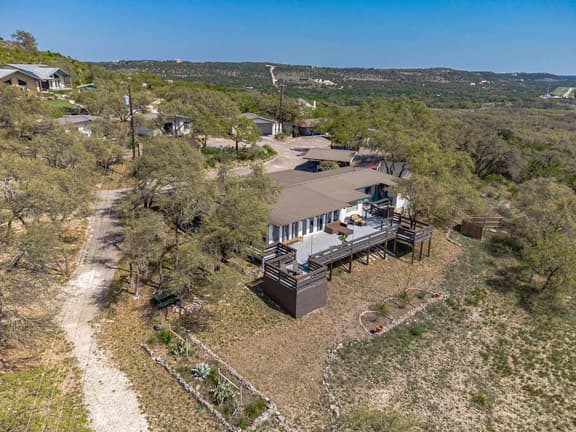 Blue Puerta 296 in Wimberley - Image 1