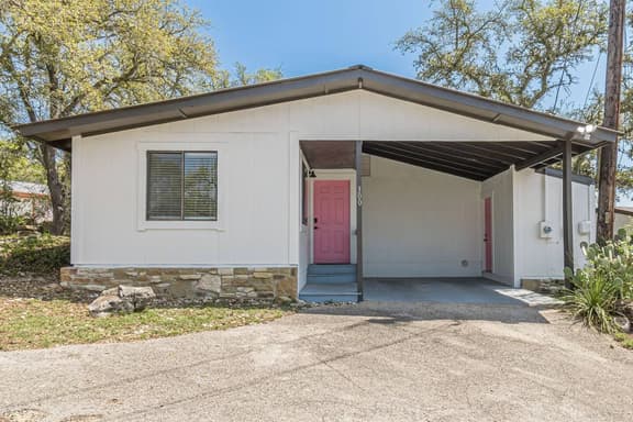Light Pink View 300 in Wimberley - Image 1